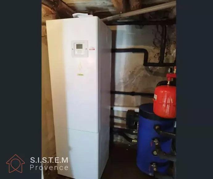 installation d'une pompe à chaleur Hitachi haute température à Dauphin (04)