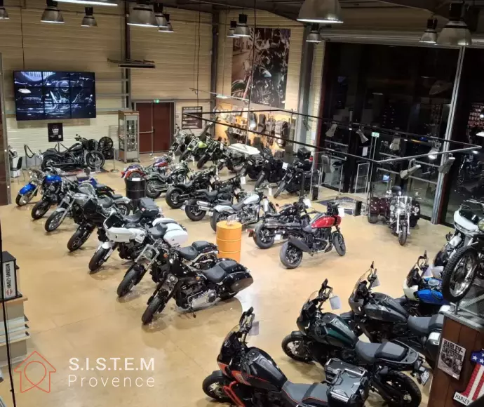 rendez-vous local qui rassemble les professionnels habitat et énergie