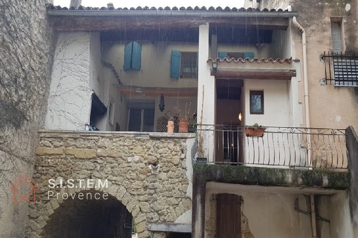 Etude et installation de la climatisation pour une maison de village à Cadenet