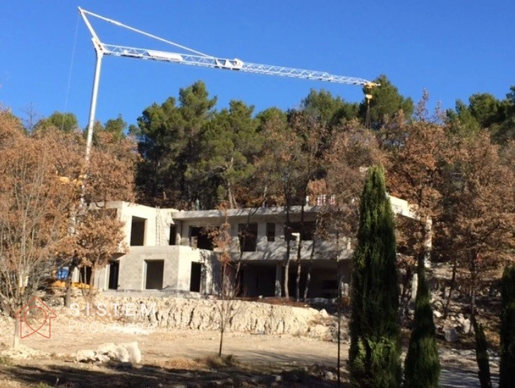 Construction d'une maison neuve au Puy Sainte Réparade