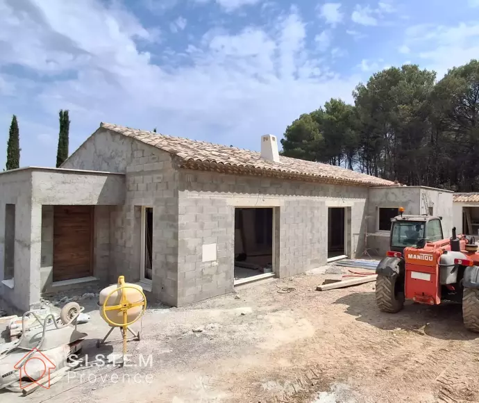 Construction d'une maison neuve performante à Ventabren