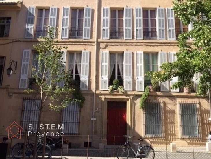 Installation d'une chaudière à condensation dans un hôtel particulier à Aix